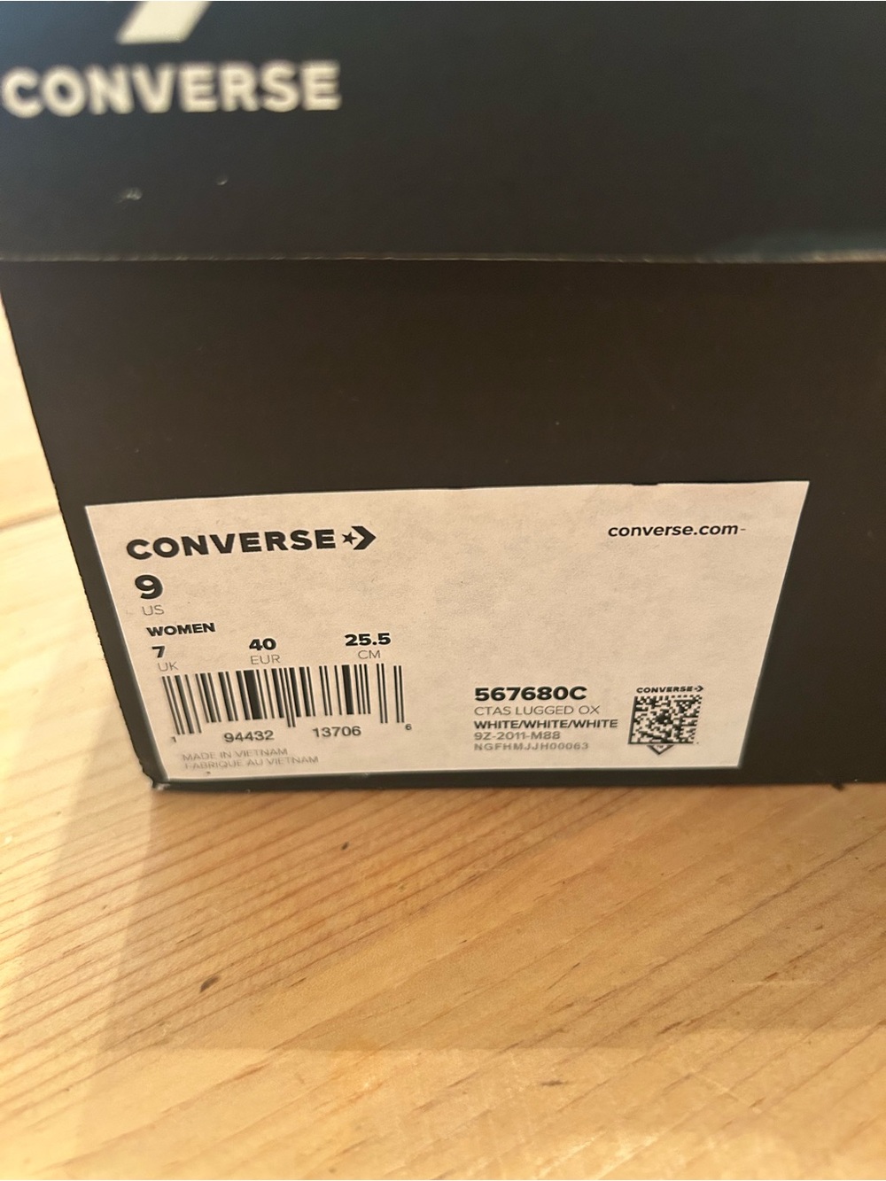 Converse Low Top Platform Sneakers in Off-White - Picture 10 of 10